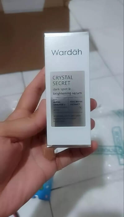 Review Wardah Crystal Secret Dark Spot & Brightening Serum