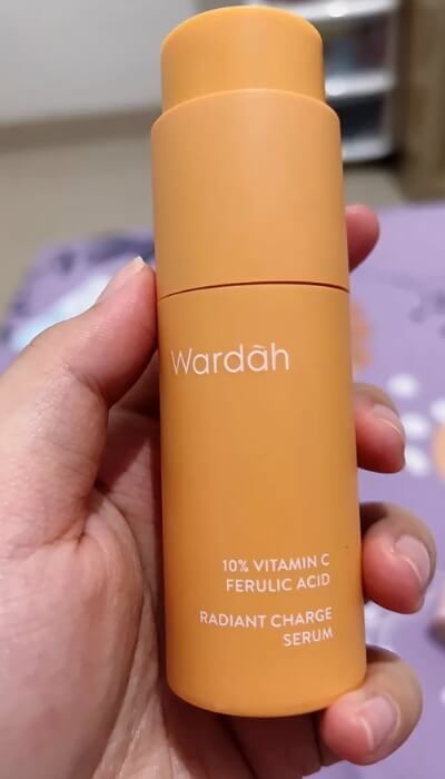 Review Wardah Radiant Charge Serum 10% Vitamin C + Ferulic Acid